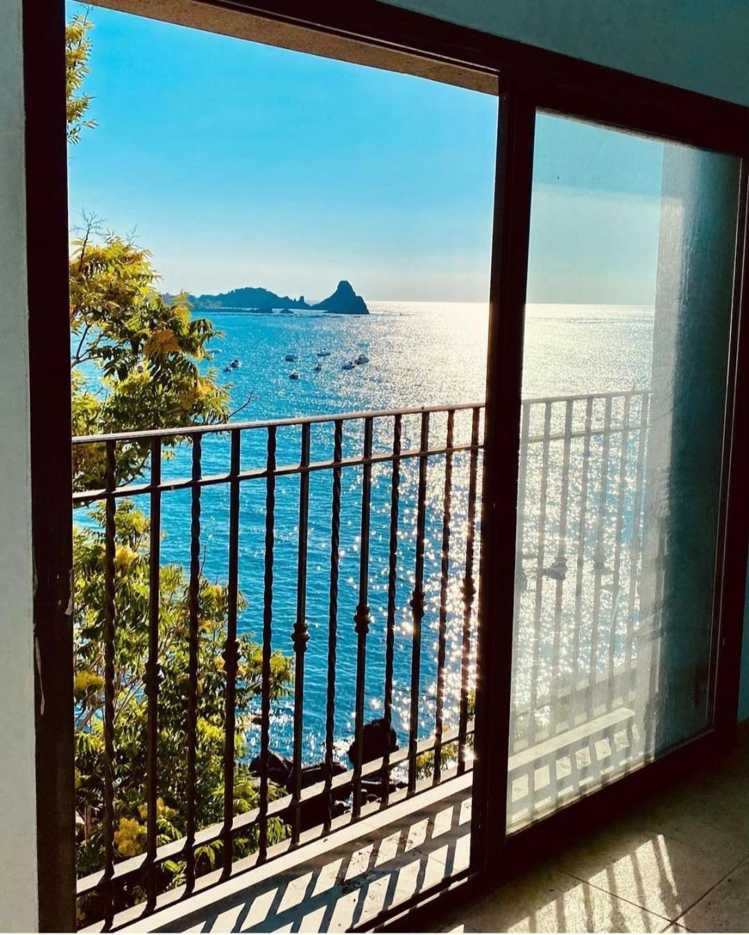 阿齐·卡斯特罗La Finestra Sul Mare别墅 外观 照片